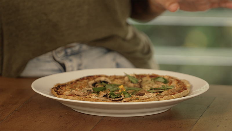 PIZZA À LA PÂTE DE FRUIT À PAIN